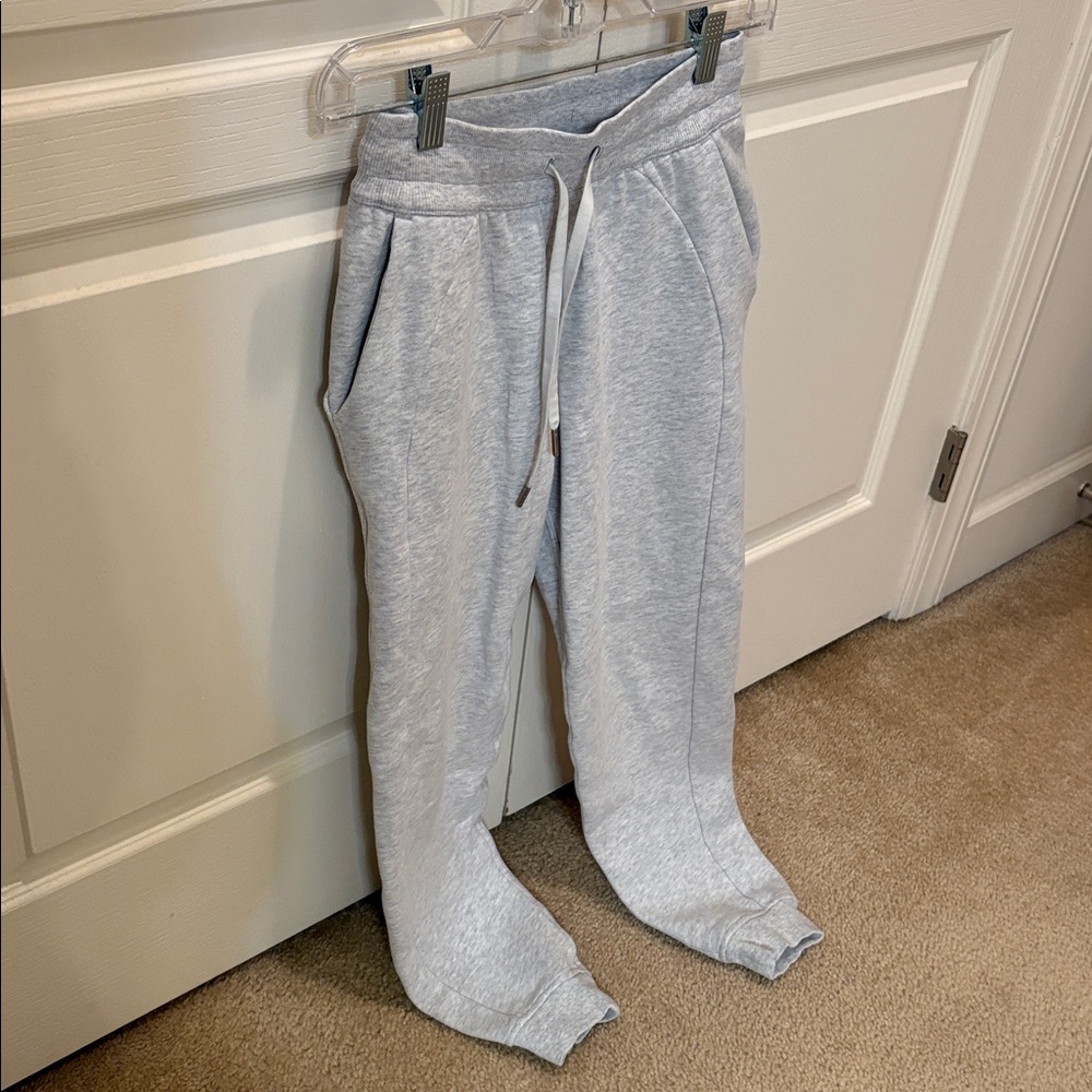 LULULEMON 2 - Picture 13 of 14